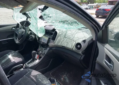 2015 Chevrolet Sonic Lt Auto из США, поврежденный, VIN 1G1JC5SH0F4170171